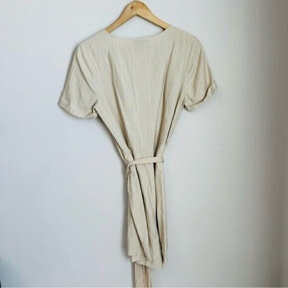 The Limited Women's Tie Front Shine Romper Size 10 NWT - Picture 11 of 14